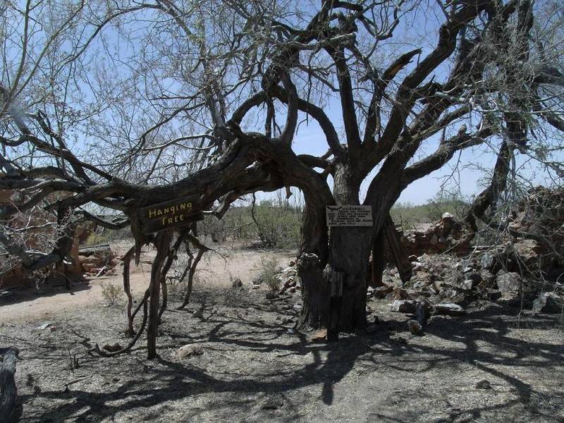 In 1863, after Henry Wickenburg discovered the Vulture Mine, Vulture City a small mining town was established in the area. The town once had a population of 5,000 citizens After the mine closed the city was deserted and became a “ghost town”. The min