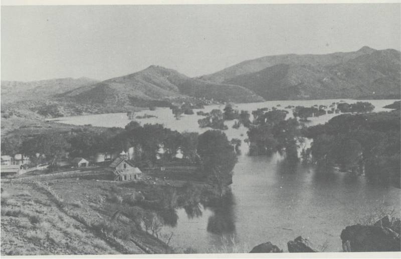 Walnut Grove Dam's Resovoir, showing the Wade Ranch, before the collapse.